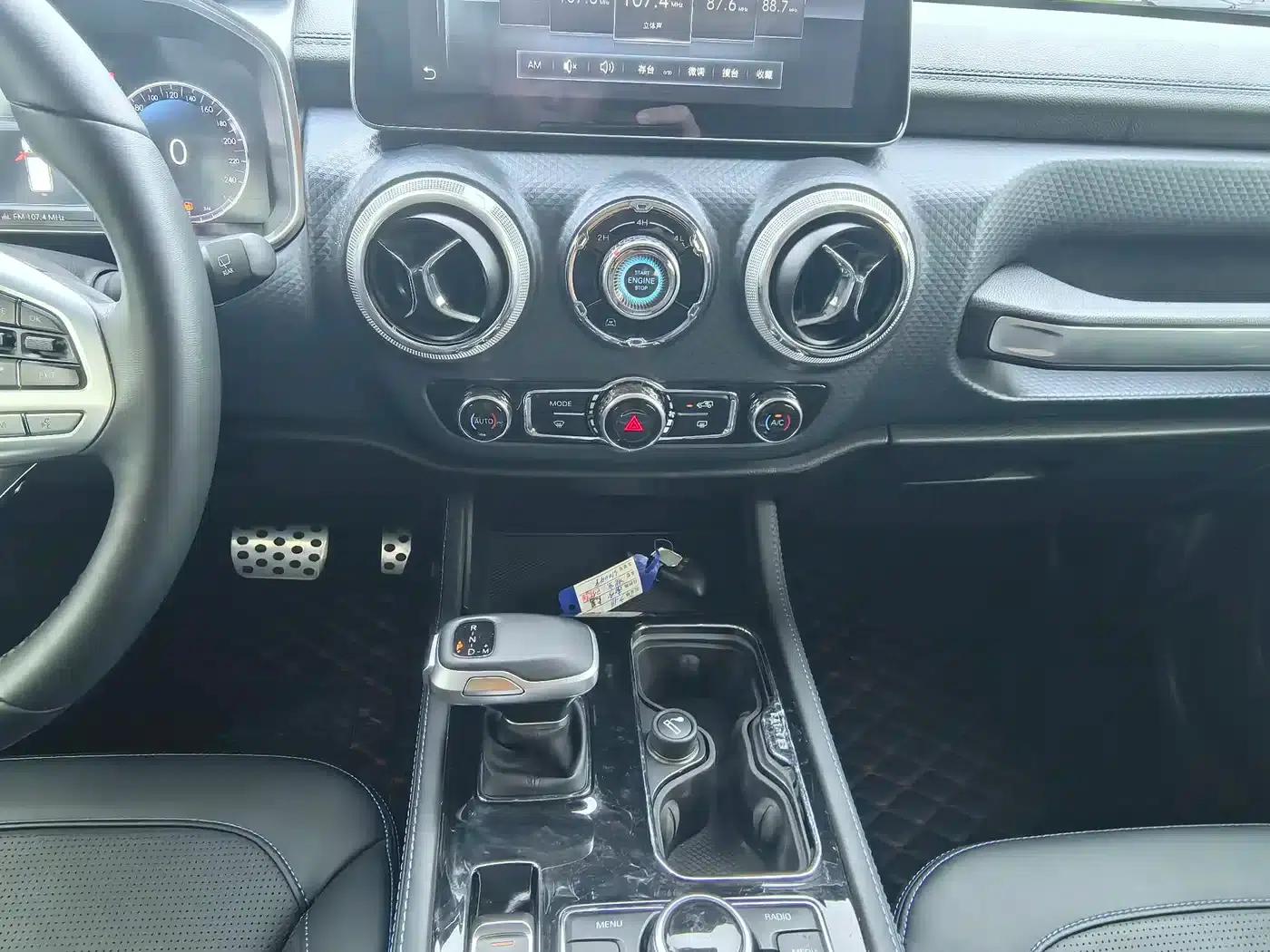 Beijing BJ40 2021 2.0D Automatic 4WD Blade Hero Edition (Hero Model) — миниатюра 10