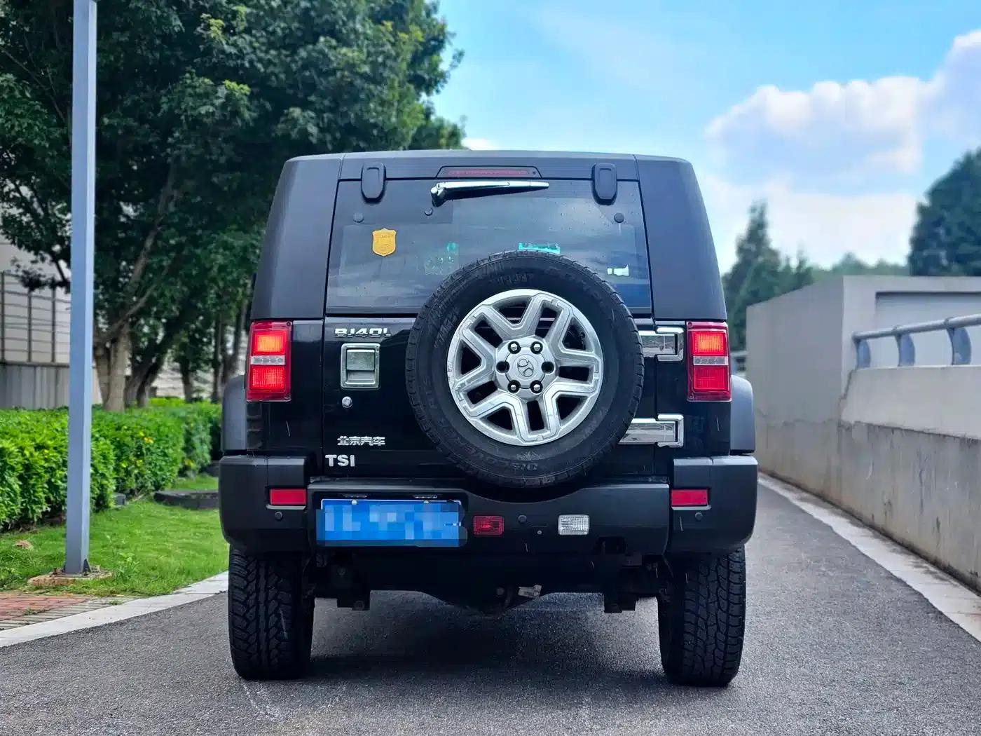 Beijing BJ40 2016 40L 2.0T Manual 4WD Premium Edition — миниатюра 12