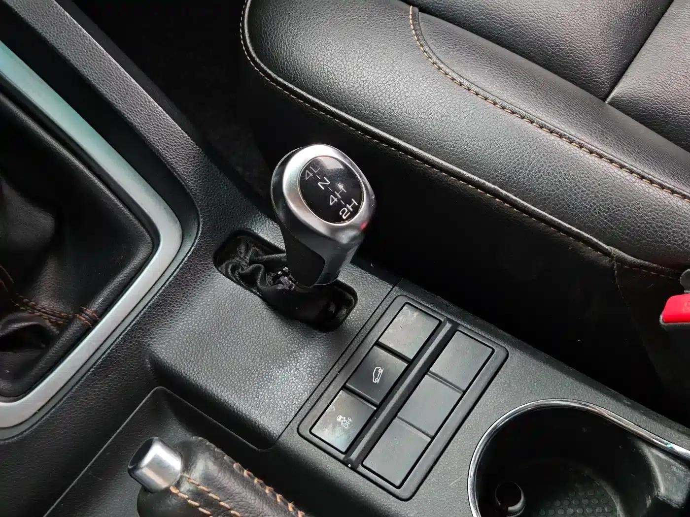 Beijing BJ40 2016 40L 2.0T Manual 4WD Premium Edition — миниатюра 18