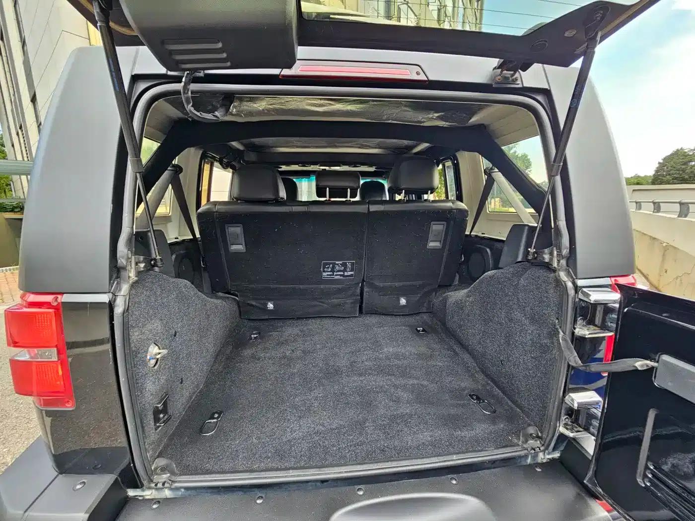 Beijing BJ40 2016 40L 2.0T Manual 4WD Premium Edition — миниатюра 19
