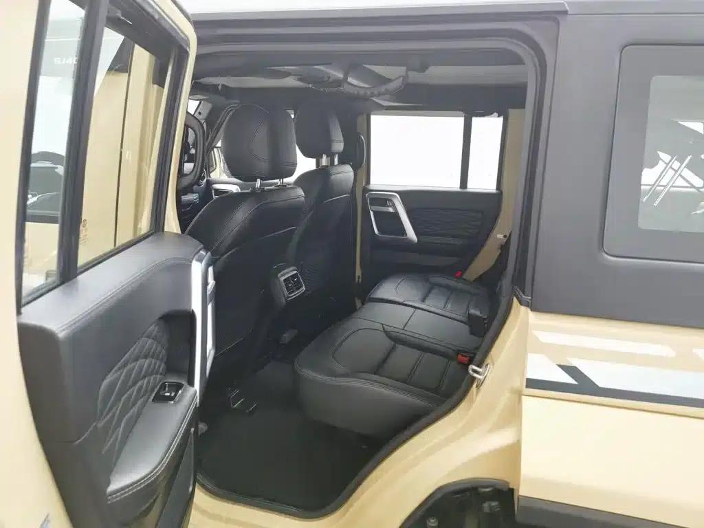 Beijing BJ40 2019 2.3T Automatic 4WD Rally Champion Edition (National VI Emission Standard) — миниатюра 15