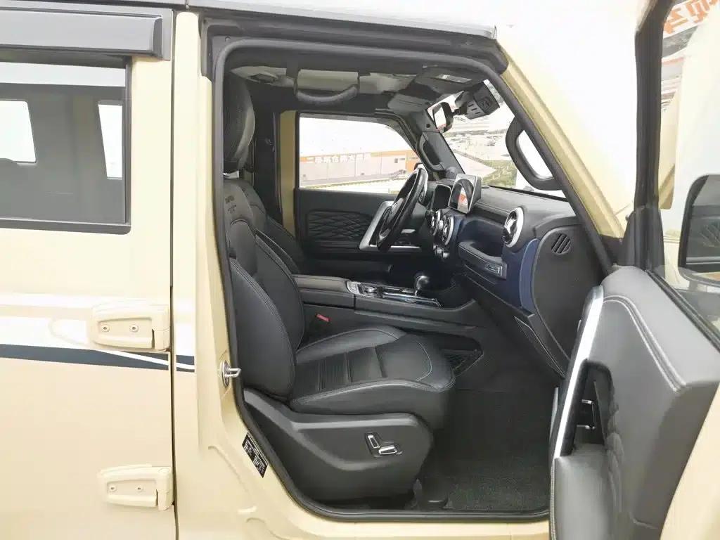 Beijing BJ40 2019 2.3T Automatic 4WD Rally Champion Edition (National VI Emission Standard) — миниатюра 23