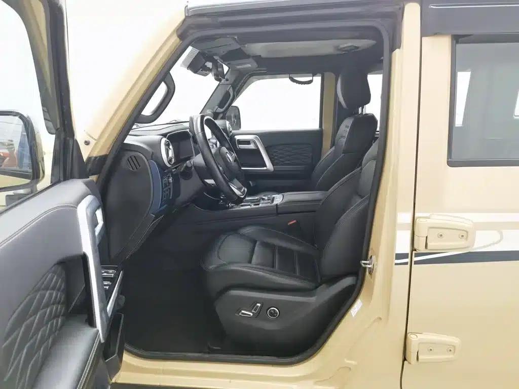 Beijing BJ40 2019 2.3T Automatic 4WD Rally Champion Edition (National VI Emission Standard) — миниатюра 10
