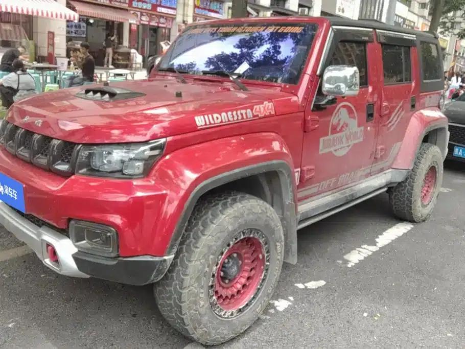 Beijing BJ40 2018 2.0T Manual Diesel 4WD Premium Edition — миниатюра 1