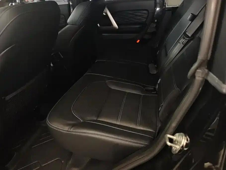 Beijing BJ40 2024 2.0T City Hunter Glory Edition — миниатюра 11