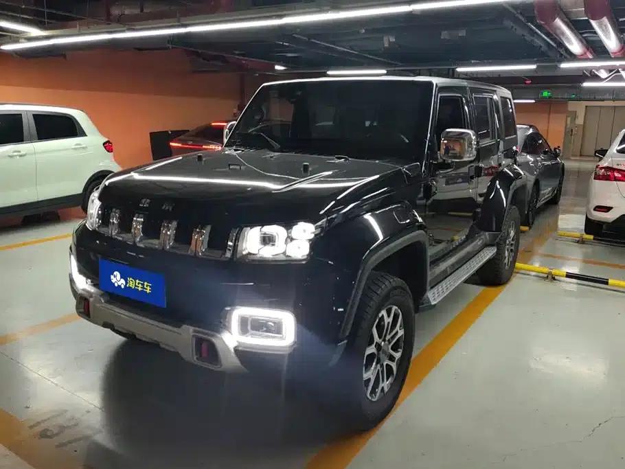 Beijing BJ40 2023 2.0T Automatic 4WD City Hunter Edition (Hero Model) — миниатюра 1
