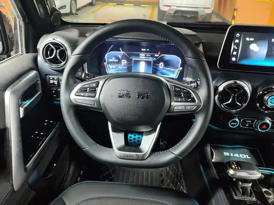 Beijing BJ40 2023 2.0T Automatic 4WD City Hunter Edition (Hero Model) — миниатюра 15