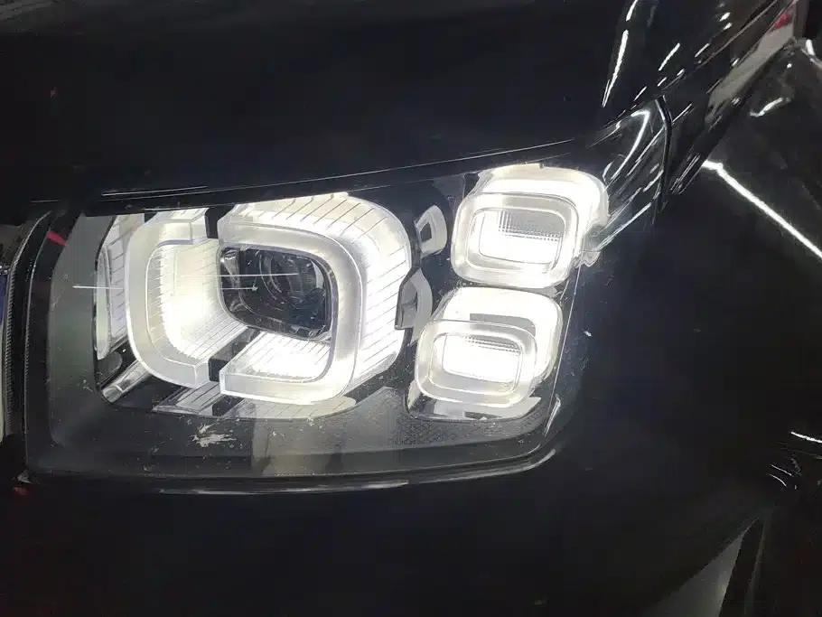 Beijing BJ40 2023 2.0T Automatic 4WD City Hunter Edition (Hero Model) — миниатюра 5