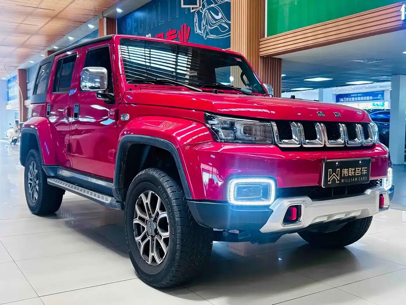 Beijing BJ40 2023 2.0T Automatic 4WD City Hunter Edition (Hero Model) — миниатюра 3
