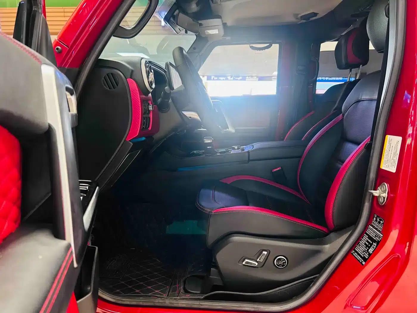 Beijing BJ40 2023 2.0T Automatic 4WD City Hunter Edition (Hero Model) — миниатюра 7