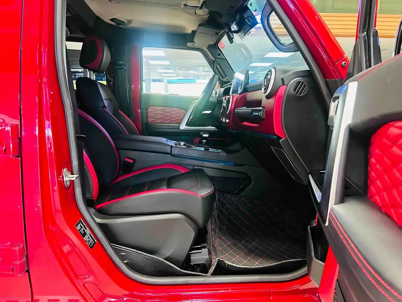 Beijing BJ40 2023 2.0T Automatic 4WD City Hunter Edition (Hero Model) — миниатюра 8