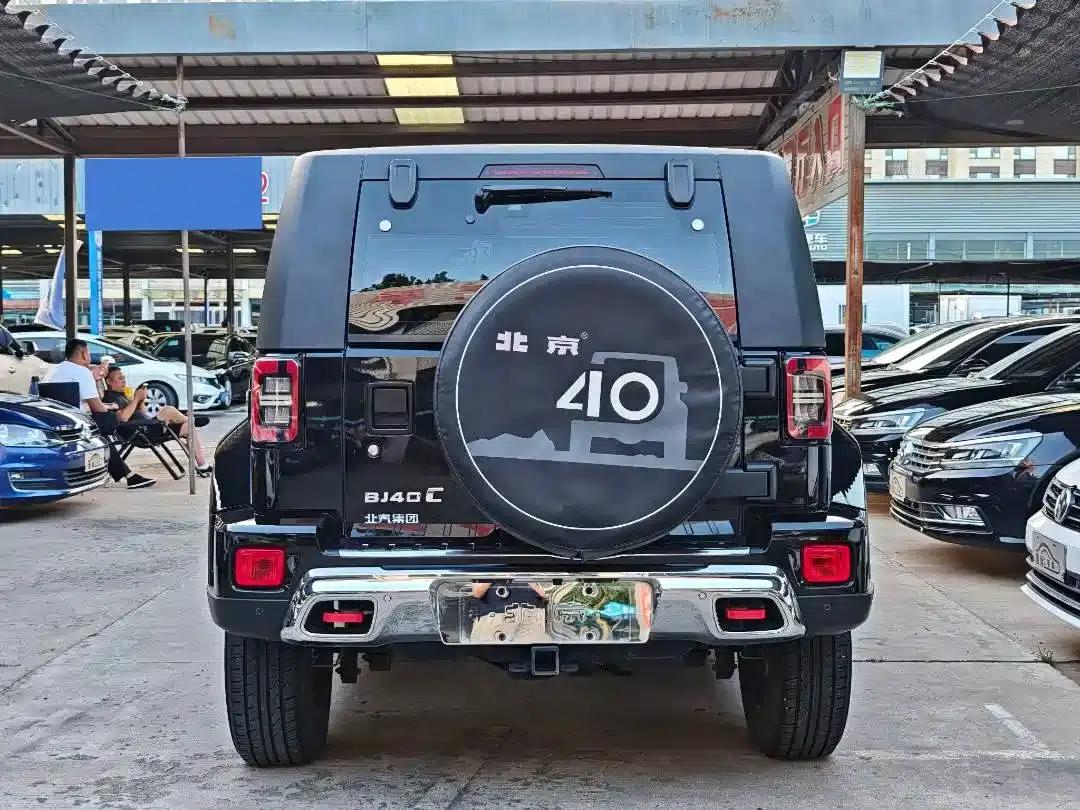 Beijing BJ40 2020 2.0T Automatic 4WD City Hunter Supreme Edition — миниатюра 4
