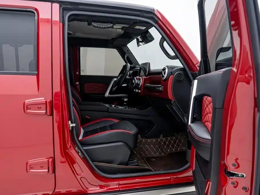 Beijing BJ40 2023 2.0T Automatic 4WD City Hunter Edition (Hero Model) — миниатюра 15