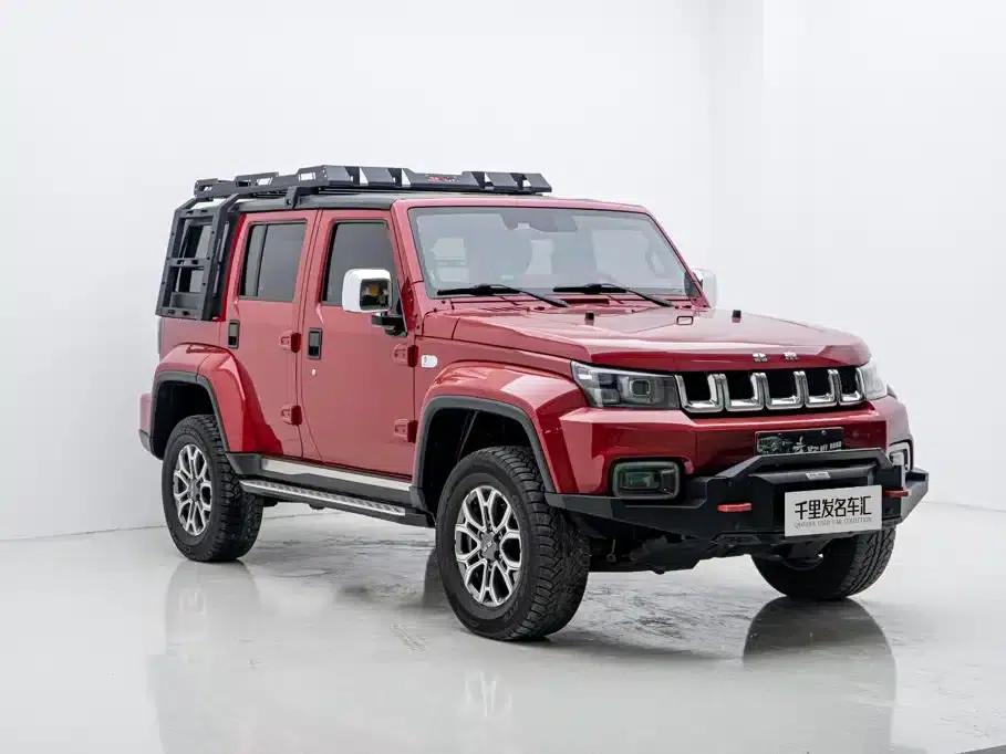 Beijing BJ40 2023 2.0T Automatic 4WD City Hunter Edition (Hero Model) — миниатюра 3
