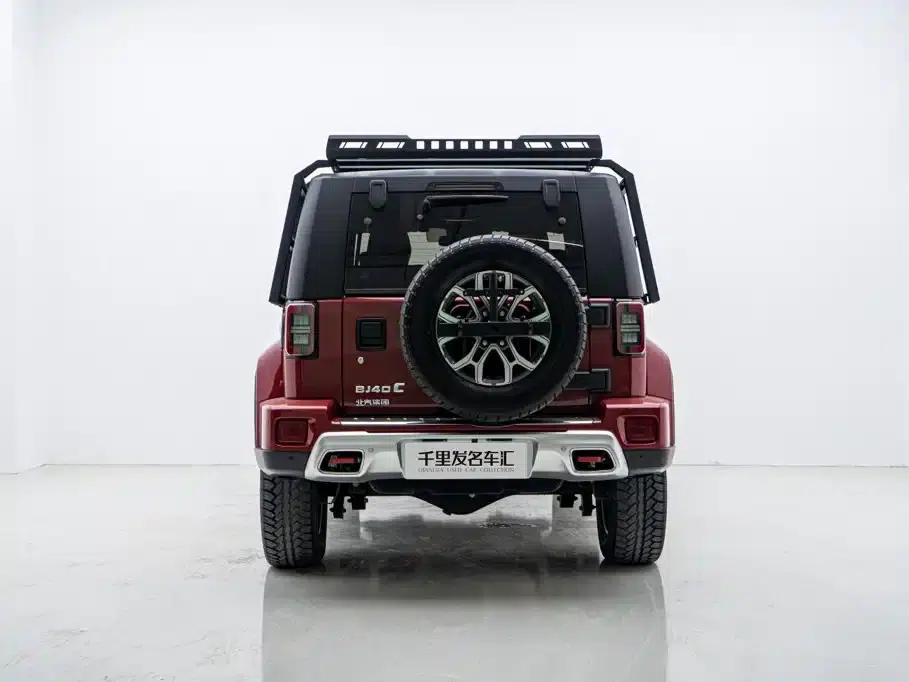 Beijing BJ40 2023 2.0T Automatic 4WD City Hunter Edition (Hero Model) — миниатюра 5