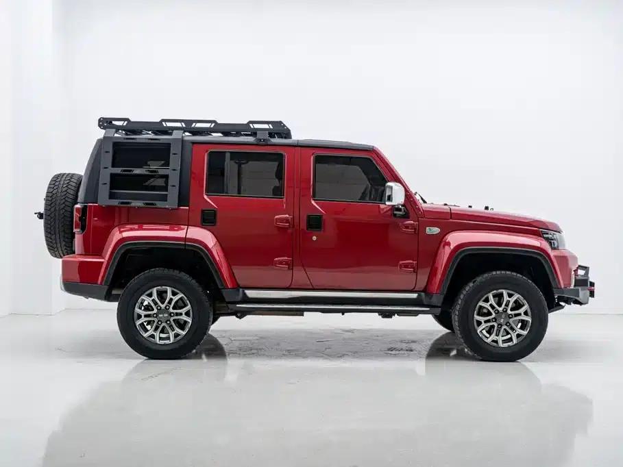 Beijing BJ40 2023 2.0T Automatic 4WD City Hunter Edition (Hero Model) — миниатюра 8