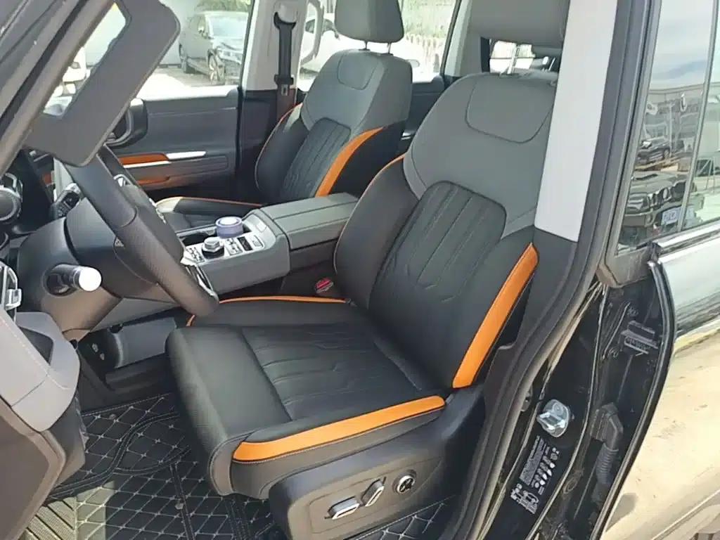 Beijing BJ40 2026 2.0T Gasoline Standard Edition — миниатюра 15