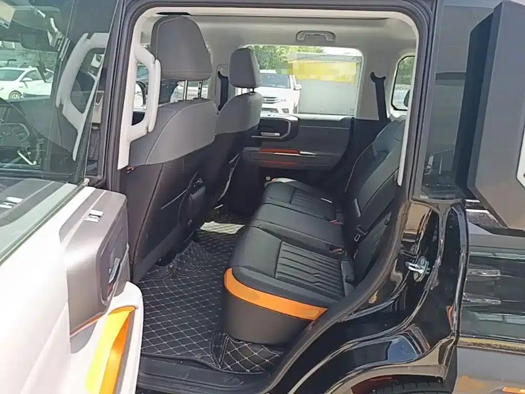 Beijing BJ40 2026 2.0T Gasoline Standard Edition — миниатюра 17
