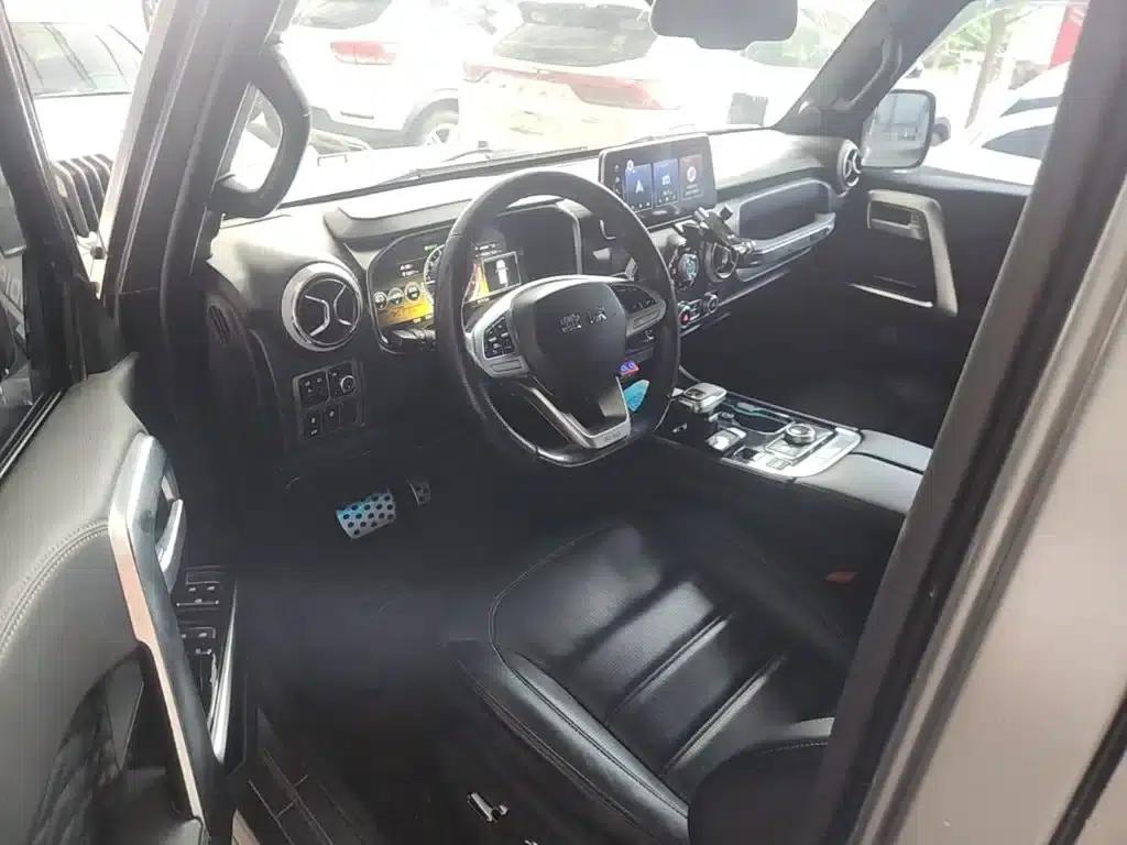 Beijing BJ40 2021 2.0T Automatic 4WD Rally Champion Edition — миниатюра 16