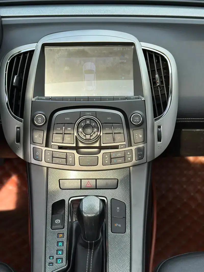 Buick LaCrosse 2013 2.0T SIDI Elite Technology Edition — миниатюра 10