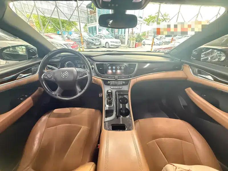 Buick LaCrosse 2016 20T Elite — миниатюра 7