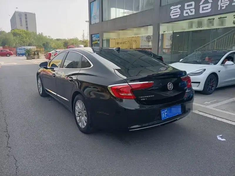 Buick LaCrosse 2016 20T Luxury Edition — миниатюра 4