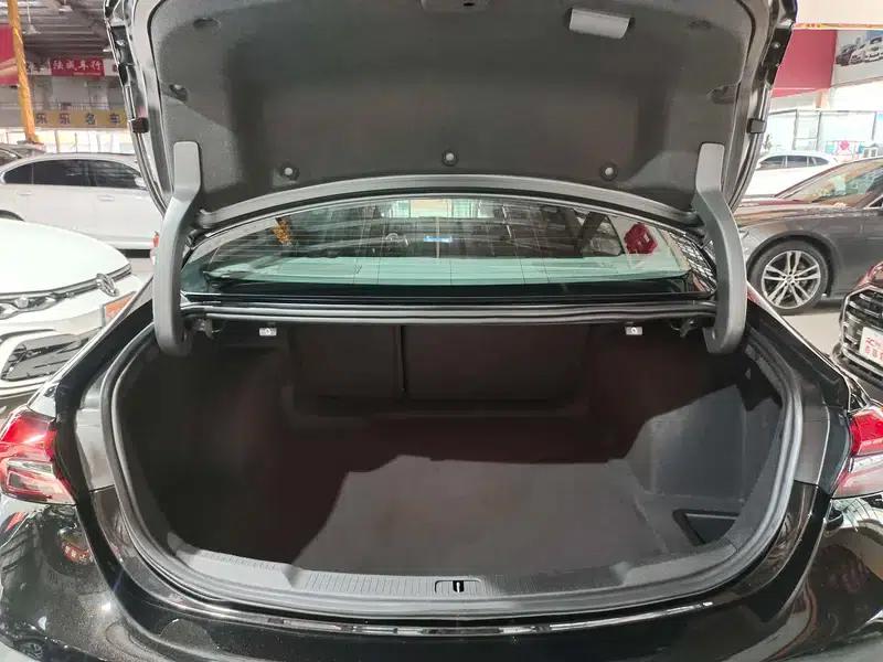 Buick LaCrosse 2022 652T Luxury Edition — миниатюра 16
