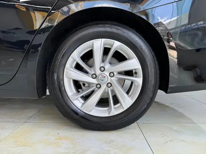 Buick LaCrosse 2023 25T CVT Exceeding Edition — миниатюра 9