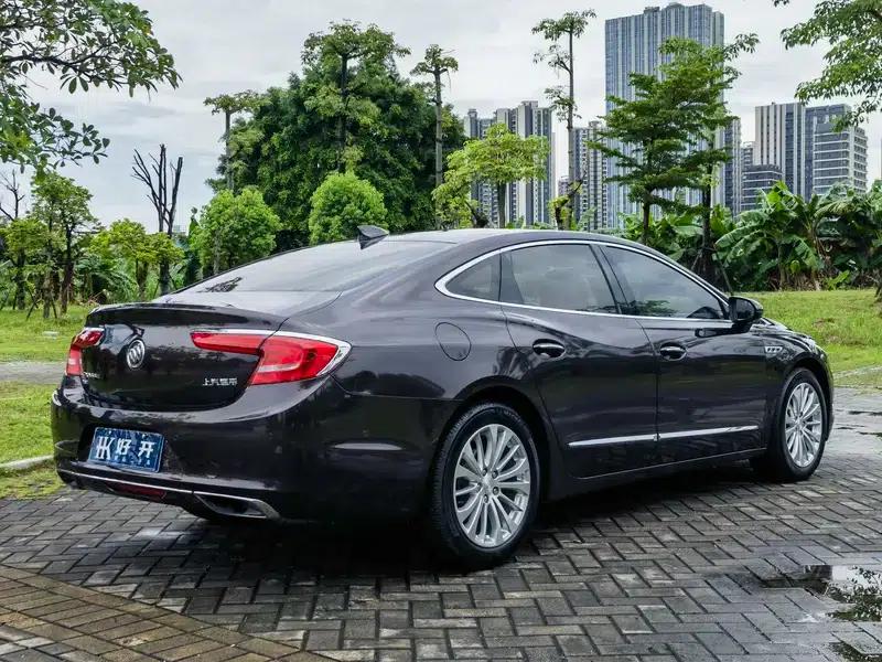 Buick LaCrosse 2018 28T Elite — миниатюра 7