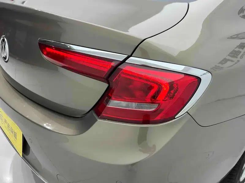 Buick LaCrosse 2016 28T Flagship Edition — миниатюра 9
