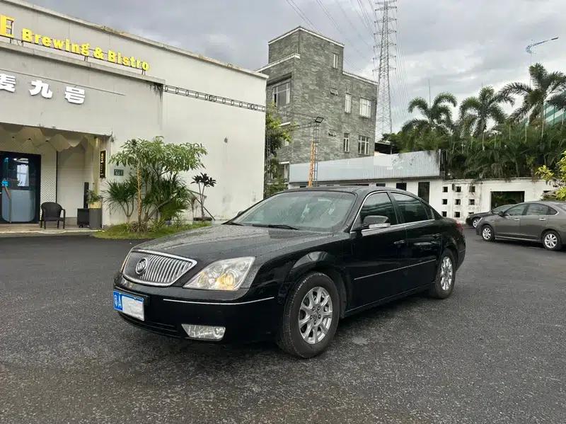 Buick LaCrosse 2008 2.4 Luxury Navigation Edition — миниатюра 1