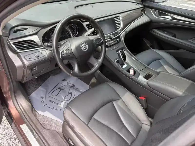 Buick LaCrosse 2016 20T Elite — миниатюра 16