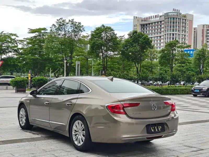 Buick LaCrosse 2016 20T Luxury Edition — миниатюра 4