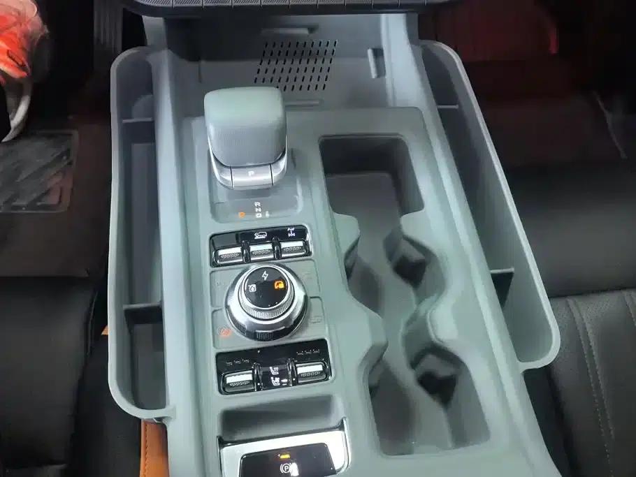Beijing BJ40 Range Extender 2025 Standard Edition — миниатюра 16