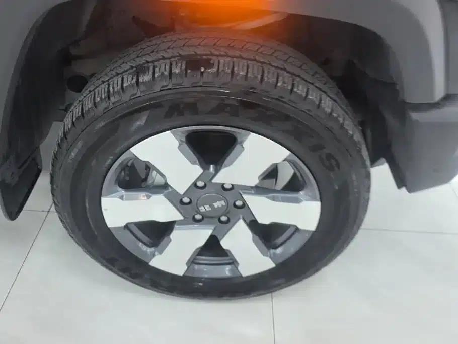 Beijing BJ40 Range Extender 2025 Standard Edition — миниатюра 6