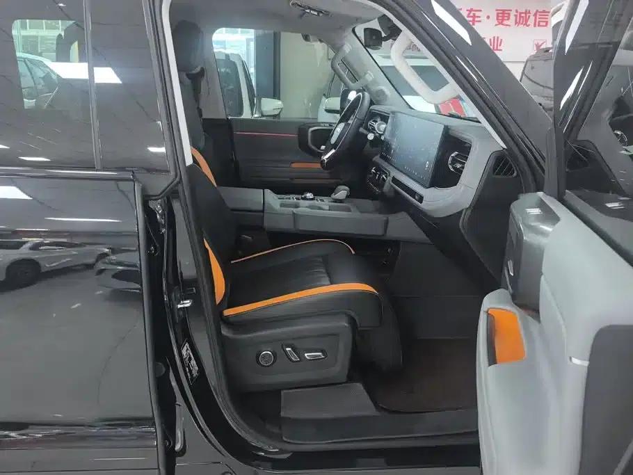 Beijing BJ40 Range Extender 2025 Standard Edition — миниатюра 8