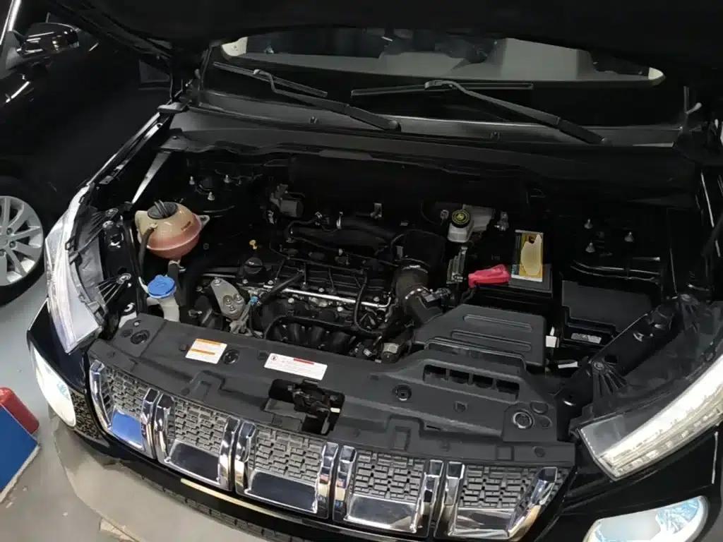 Beijing BJ20 2016 1.5T Manual Deluxe Edition — миниатюра 20