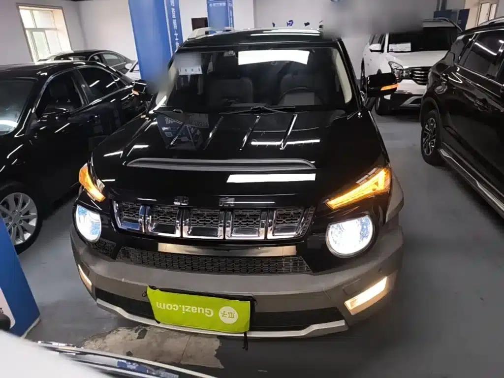Beijing BJ20 2016 1.5T Manual Deluxe Edition — миниатюра 3
