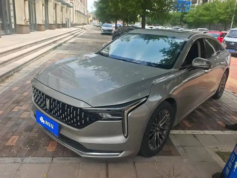 Bestune B70 2023 Model, Third Generation, 1.5T Automatic Enjoyment Edition — миниатюра 1