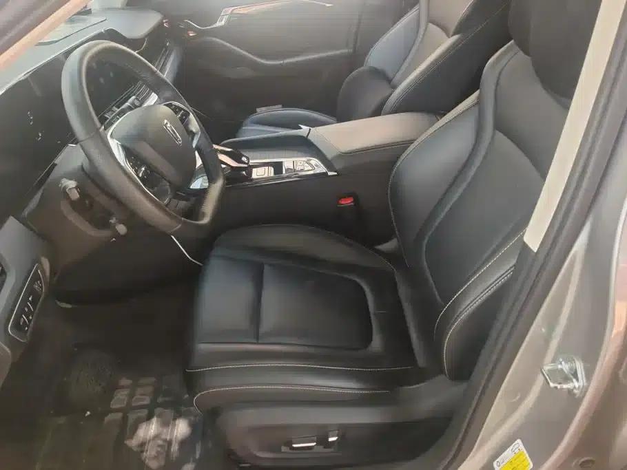 Bestune B70 2023 Model, Third Generation, 1.5T Automatic Enjoyment Edition — миниатюра 9
