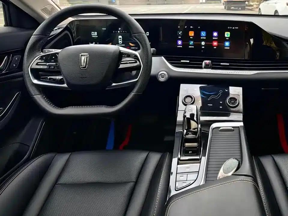 Bestune B70 2022 1.5T Automatic 15th Anniversary Classic Edition — миниатюра 4
