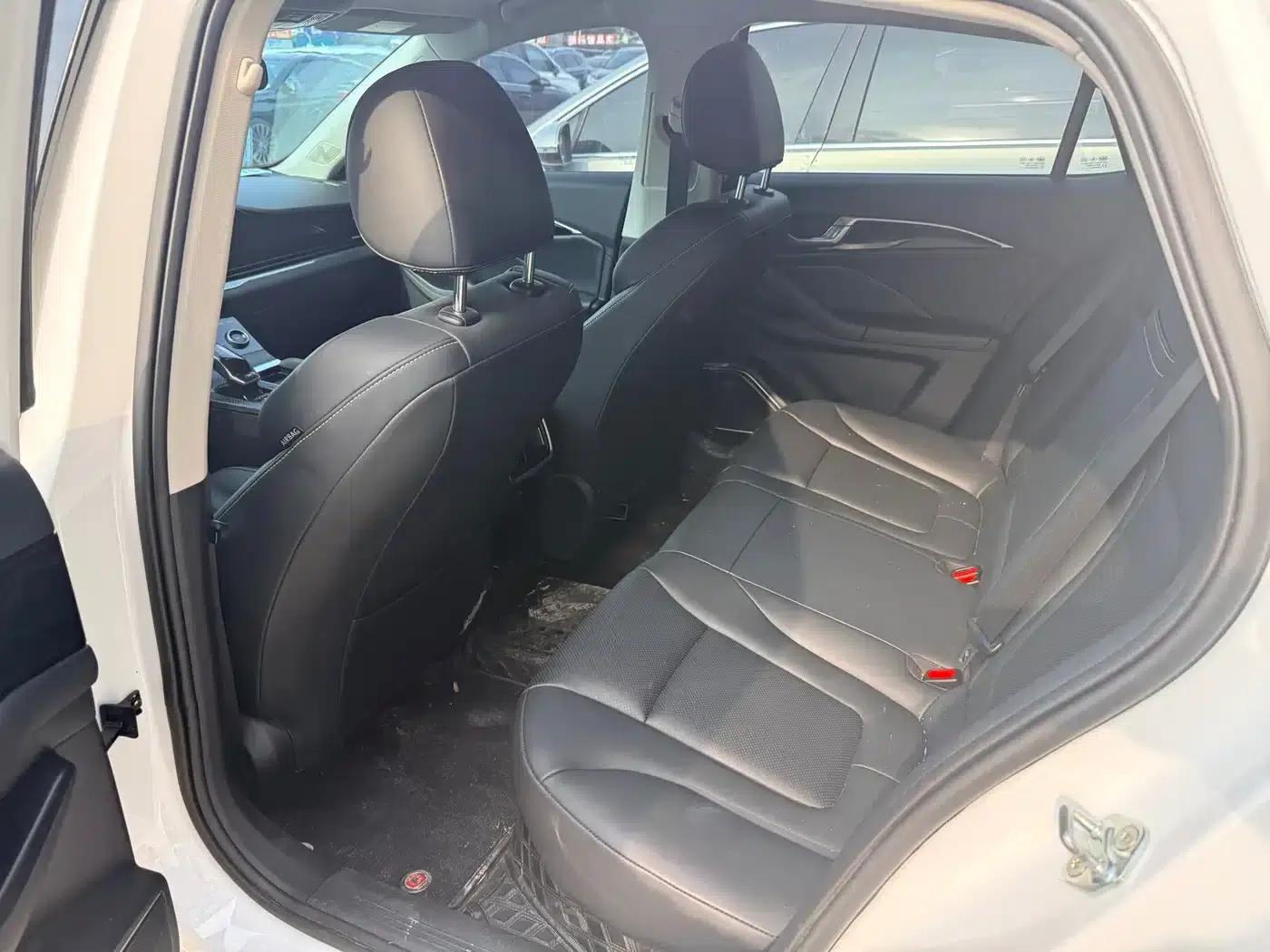 Bestune B70 2023 Model, Third Generation, 1.5T Automatic Enjoyment Edition — миниатюра 5