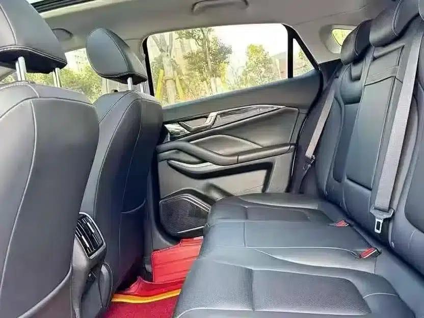 Bestune B70 2023 Model, Third Generation, 1.5T Automatic Enjoyment Edition — миниатюра 6