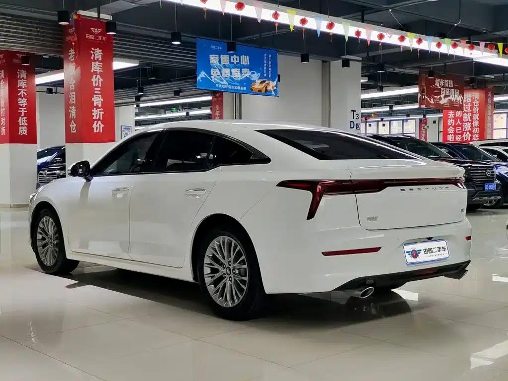 Bestune B70 2024 Dragon Edition 1.5T Leading Model — миниатюра 5
