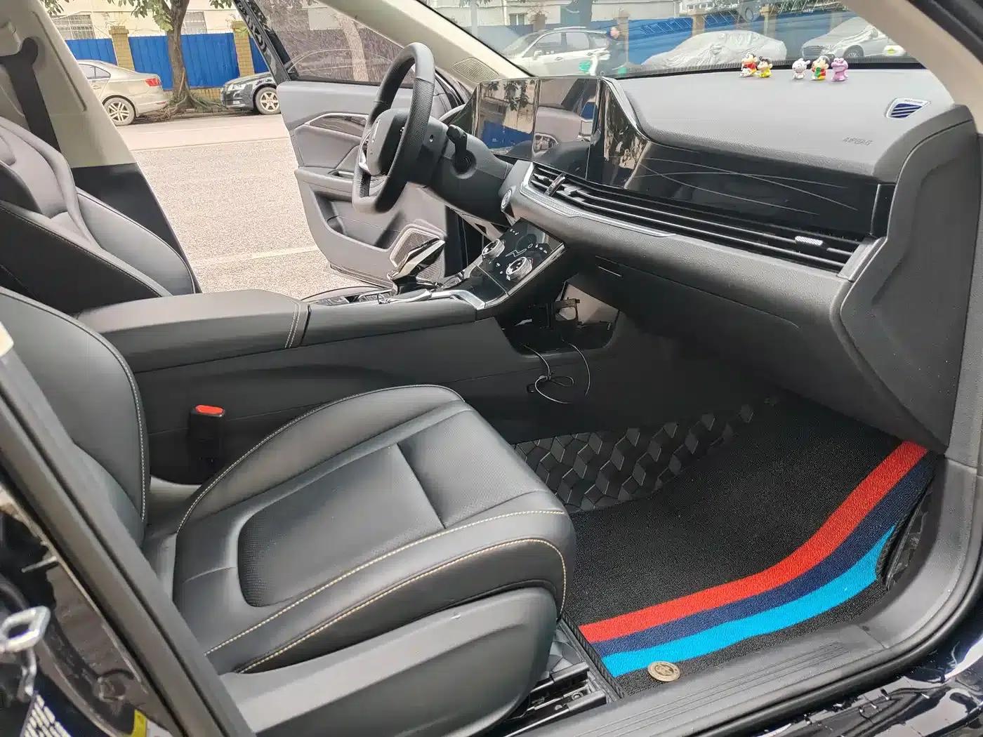 Bestune B70 2023 Model, Third Generation, 1.5T Automatic Enjoyment Edition — миниатюра 9