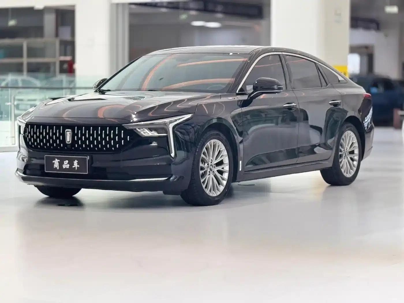 Bestune B70 2023 Third Generation 1.5T Automatic Enjoyment Edition 70th Anniversary Edition — миниатюра 1