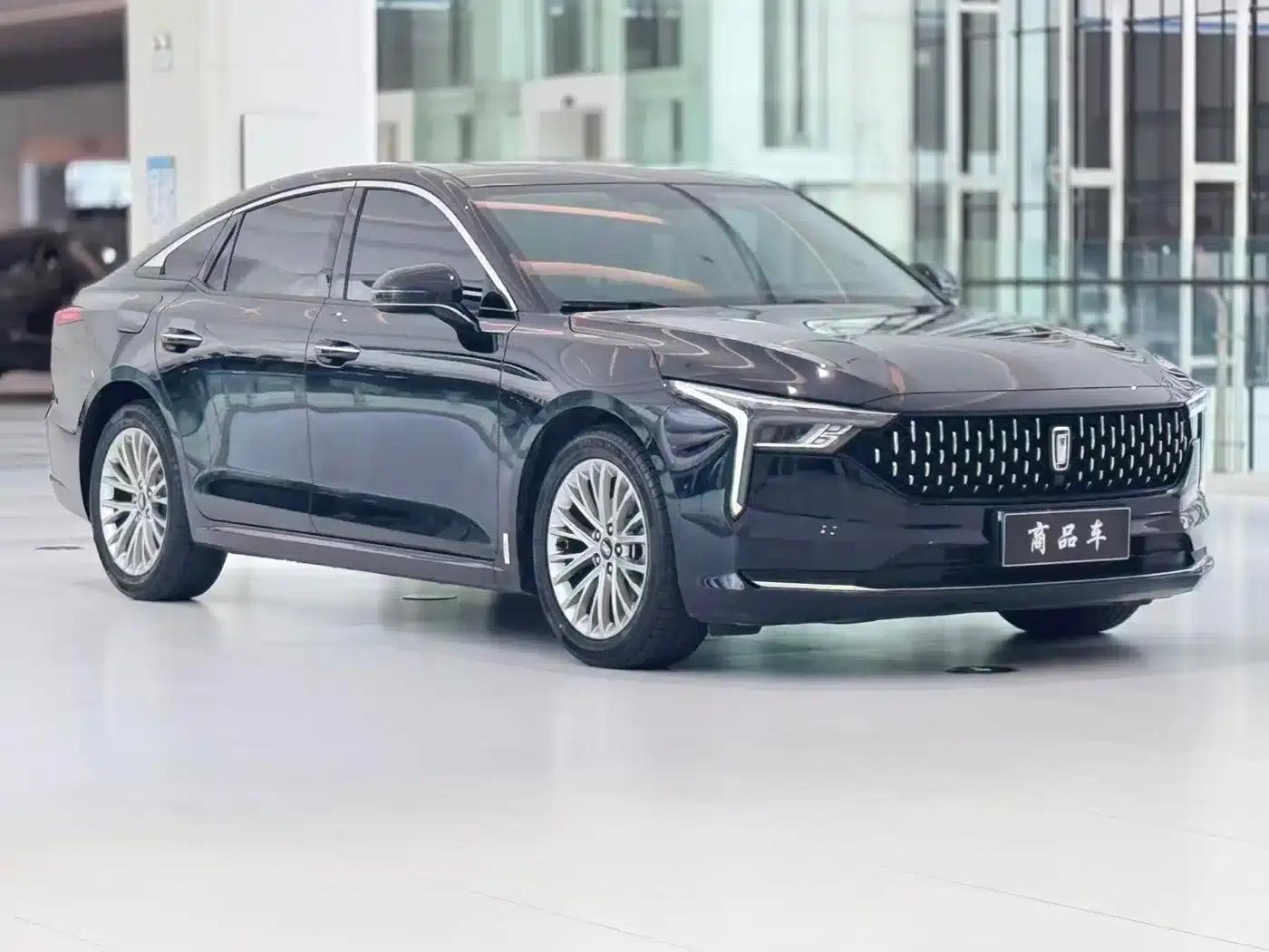 Bestune B70 2023 Third Generation 1.5T Automatic Enjoyment Edition 70th Anniversary Edition — миниатюра 3