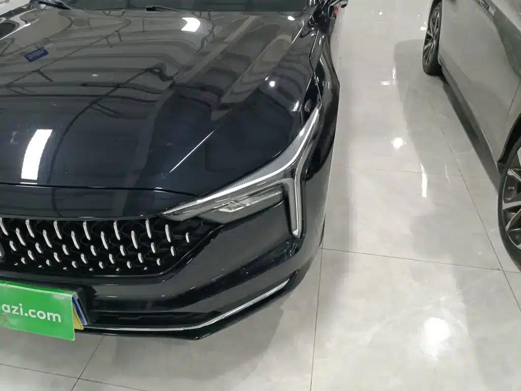 Bestune B70 2025 Dragon Edition 1.5T Enjoyment Model — миниатюра 18