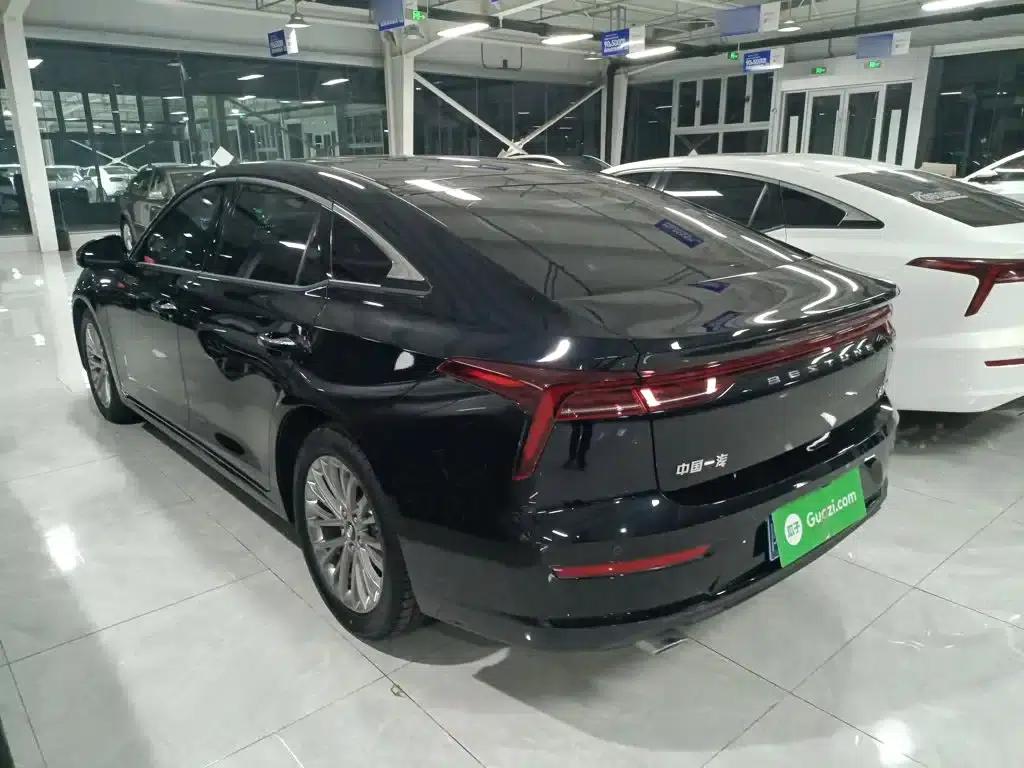 Bestune B70 2025 Dragon Edition 1.5T Enjoyment Model — миниатюра 23