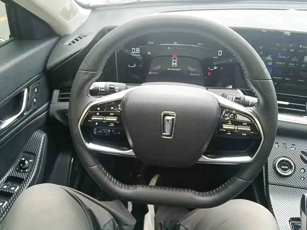 Bestune B70 2022 Model, Third Generation, 1.5T Automatic Premium Edition — миниатюра 11
